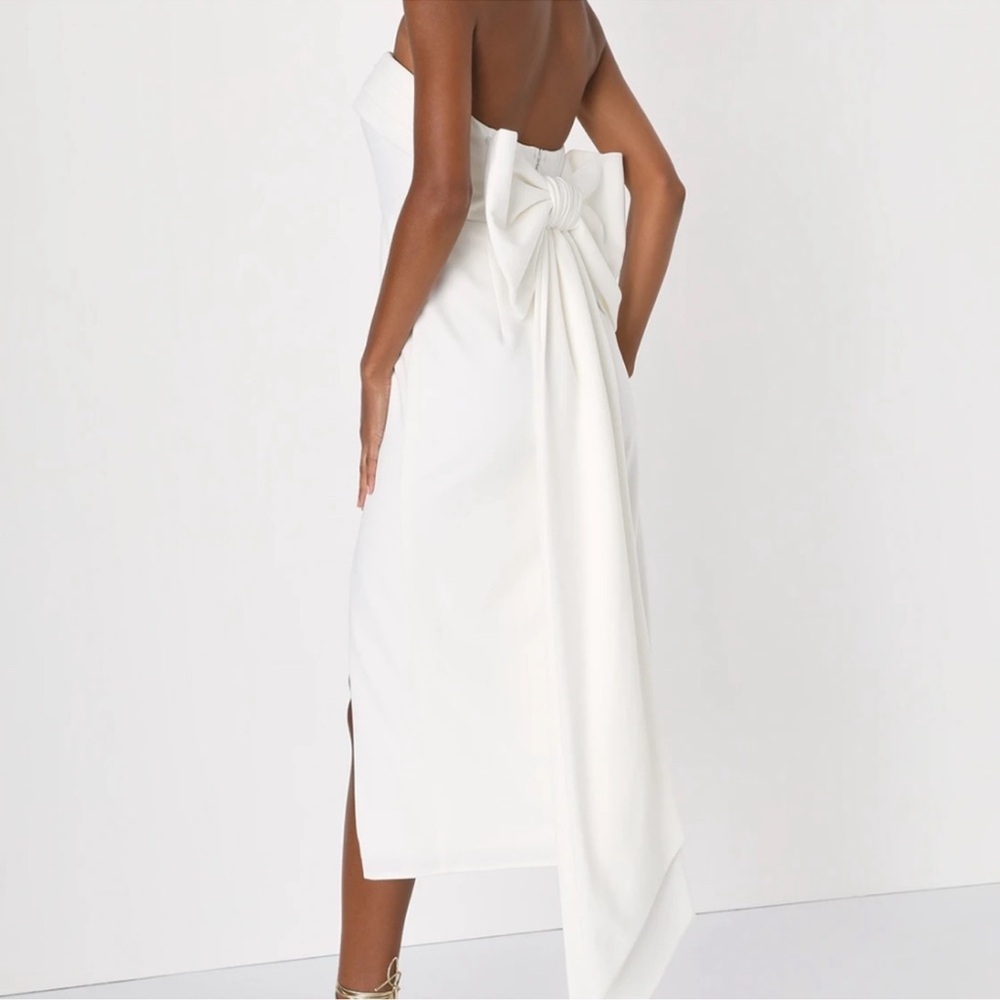 Lulu's White Strapless Midi Wedding Dress with Bow Back